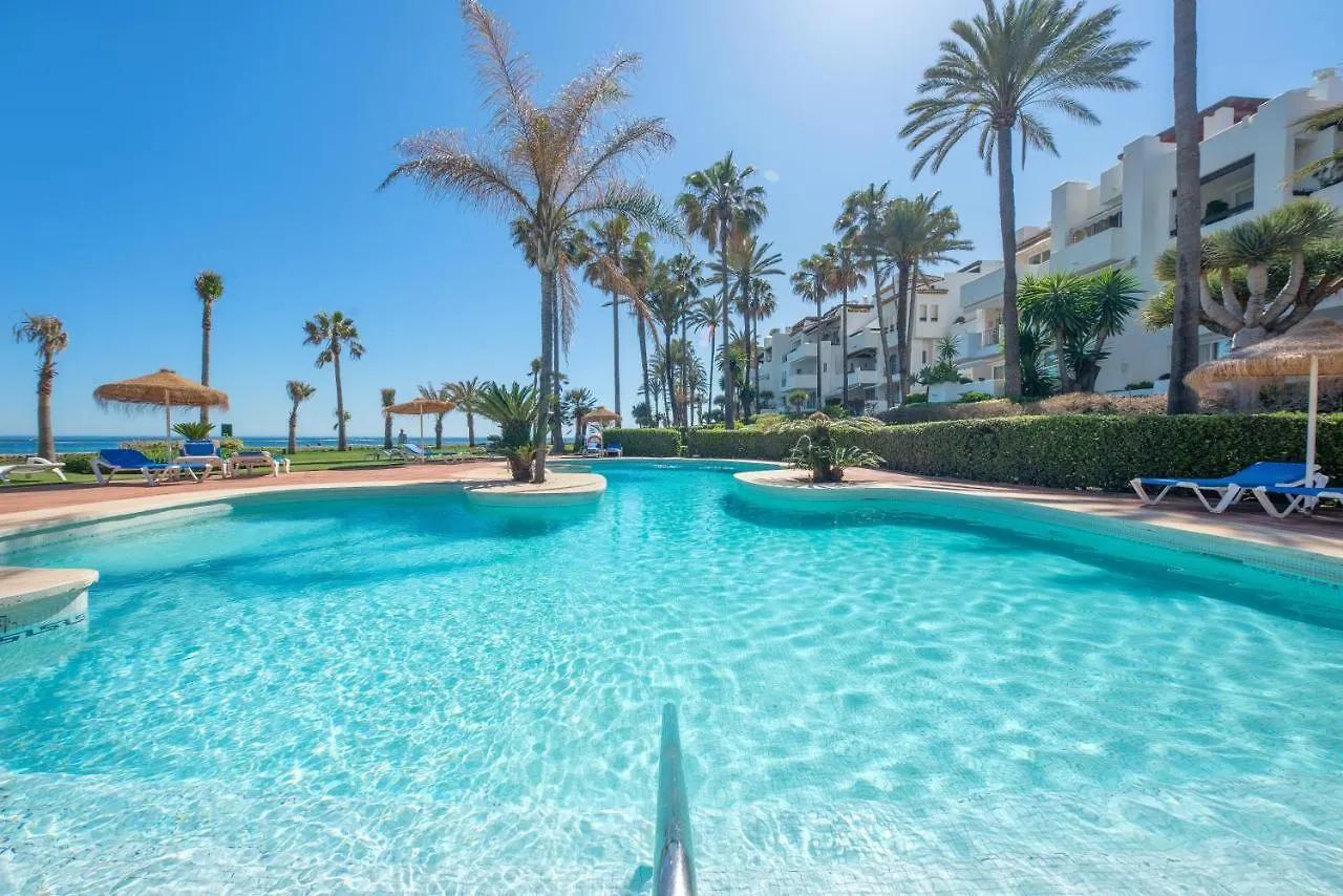 Alcazaba Beach, Beach Front Complex In Estepona Apartment